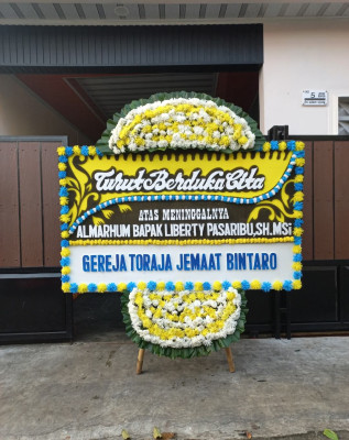 Papan Bunga Duka di Pinang Raya